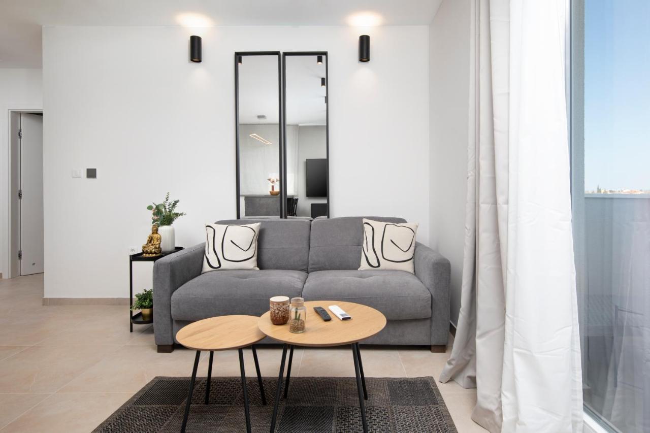Meraviglia Residence بولا المظهر الخارجي الصورة